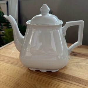 Vintage White Tall Square Ceramic Teapot with Lid Sweet Country Farmhouse